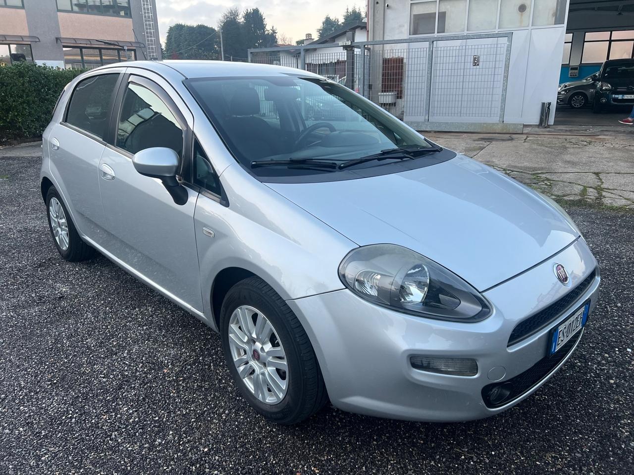 Fiat Punto 1.3 MJT II 75 CV 5 porte Lounge