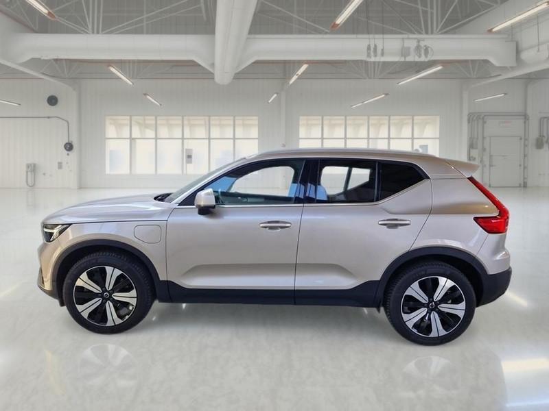 VOLVO XC40 T5 RECHARGE PLUG-IN AUTO PLUS BRIGHT SUV