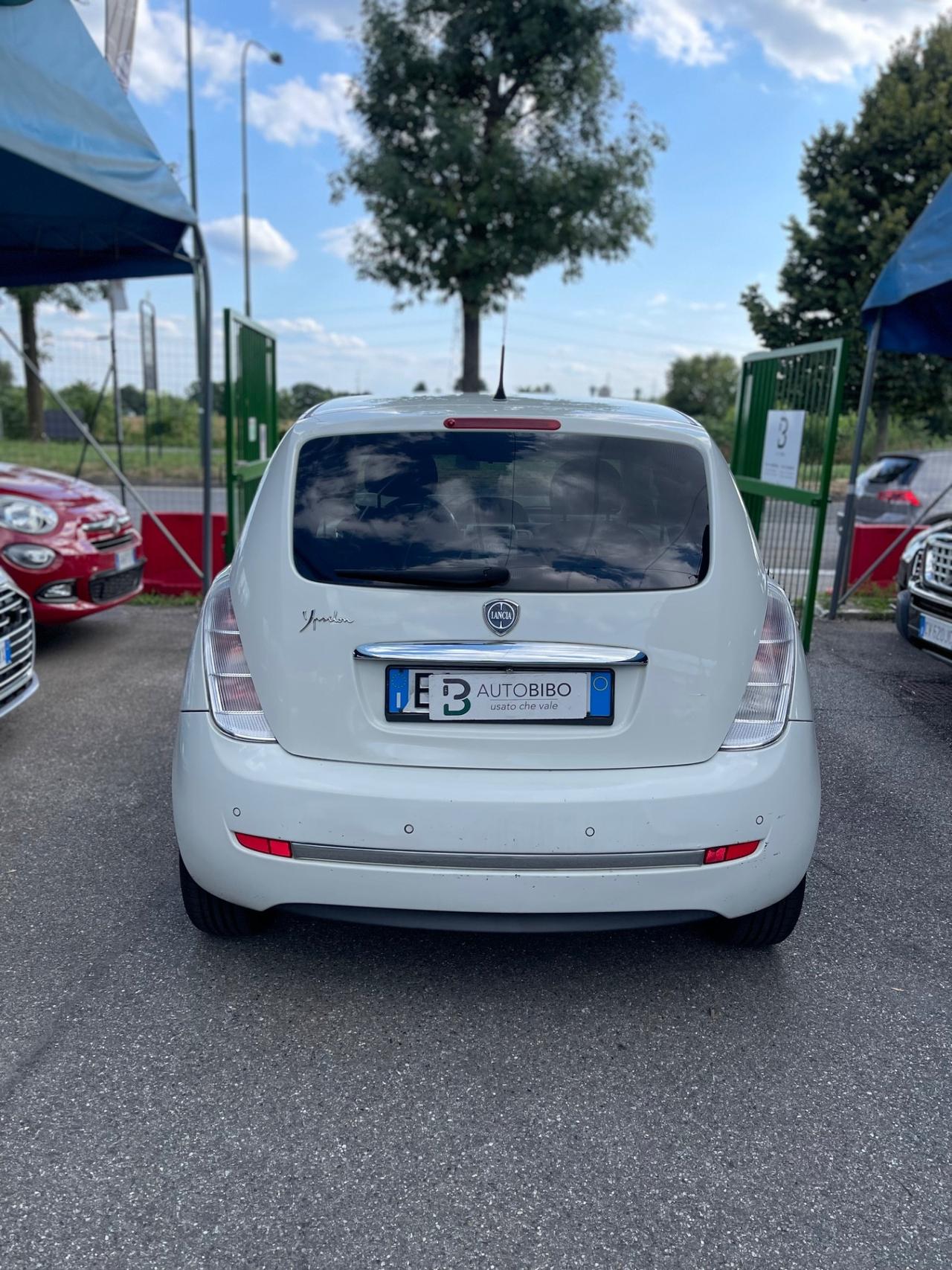 Lancia Ypsilon 1.4 Oro Ecochic GPL