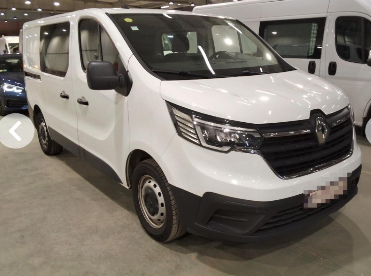 RENAULT TRAFIC 2.0 150 CV CONFORT 2.9T - PC - CAMBIO AUTOM - 6 POSTI