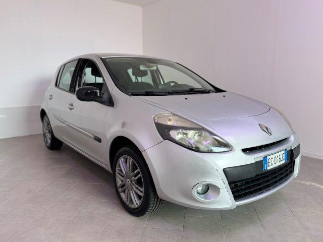 RENAULT Clio 1.2 16V TCE 100CV 5 porte Luxe