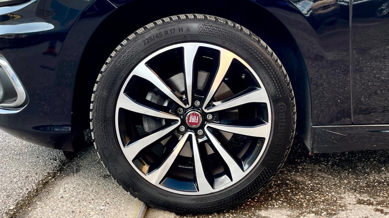FIAT TIPO SW 1.3 BUSINESS 95CV - FULL LED, RETROCAMERA, NEOPATENTATI