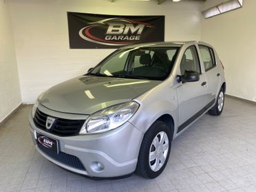 Dacia Sandero 1.2 16V GPL 75CV Embleme