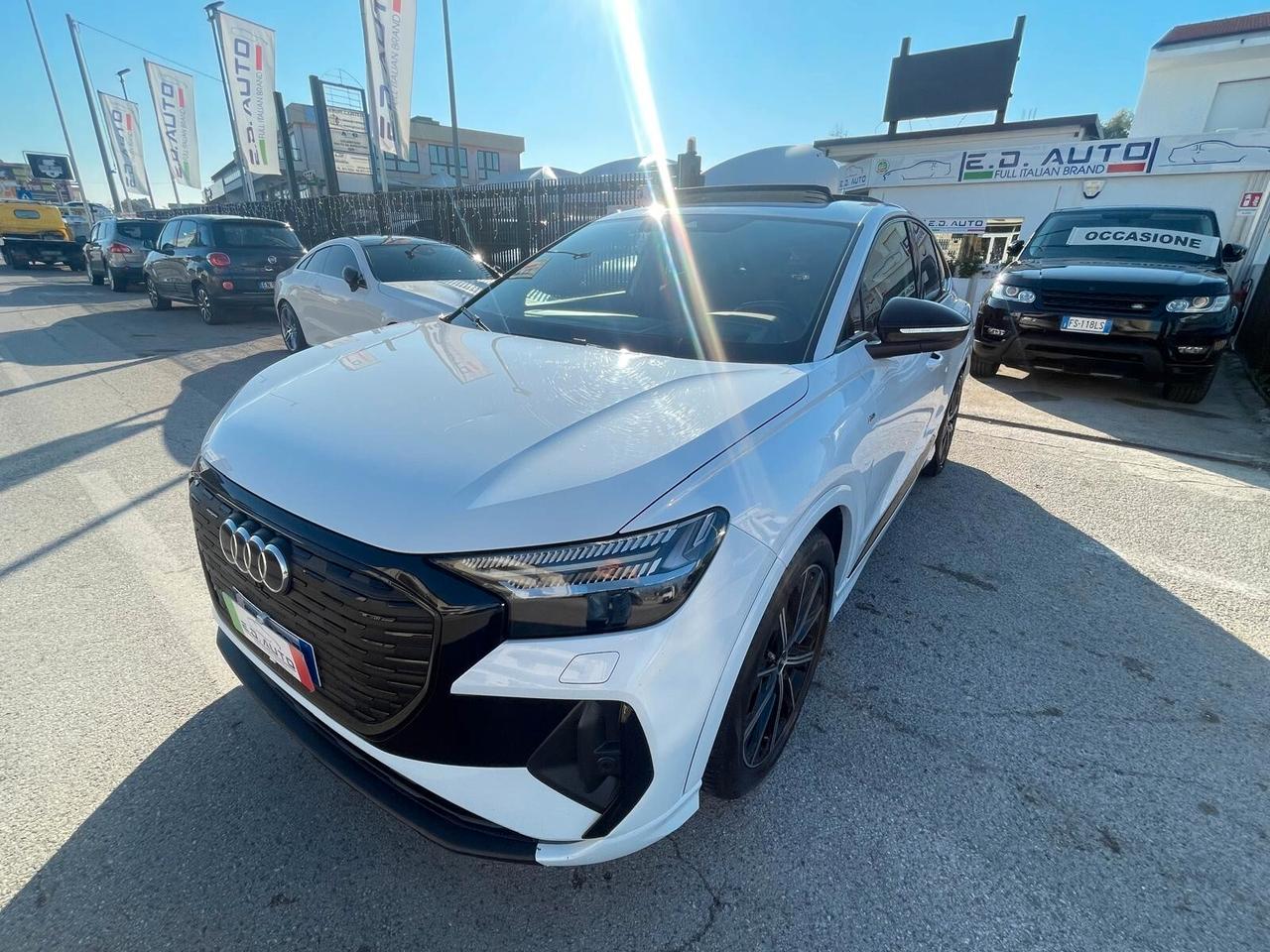 Audi Q4 50 e-tron quattro S line edition