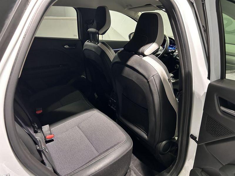 Renault Captur E-Tech plug-in hybrid Captur 1.6 E-Tech phev Plug-in Intens 160cv auto