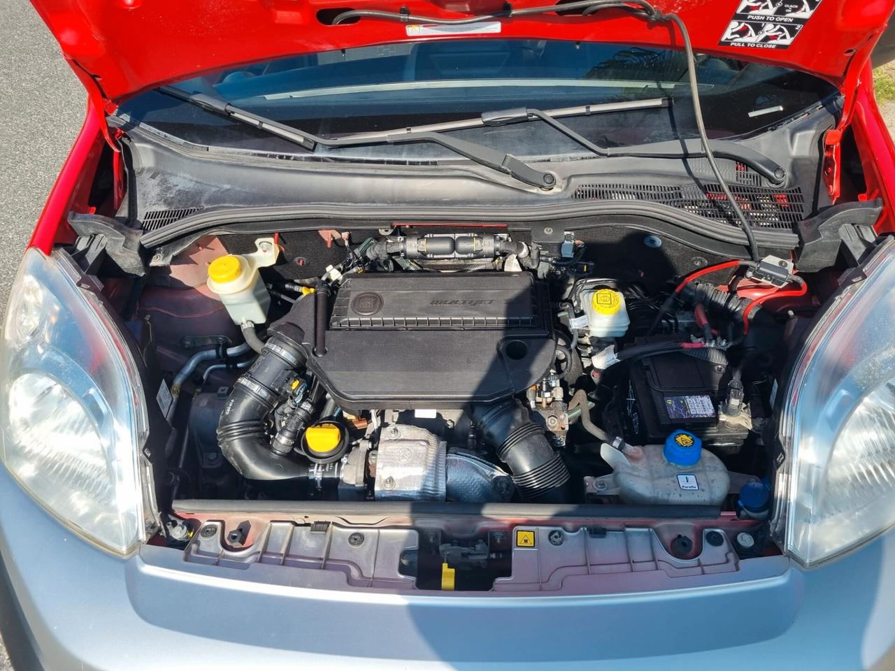 Fiorino 1.3 MJT 95CV Adventure ex Telecom