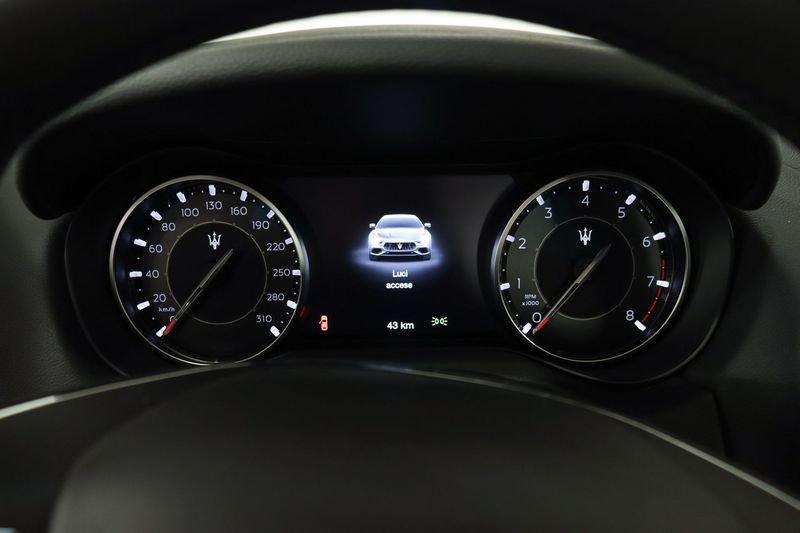 Maserati Ghibli 330 CV MHEV GT Ultima