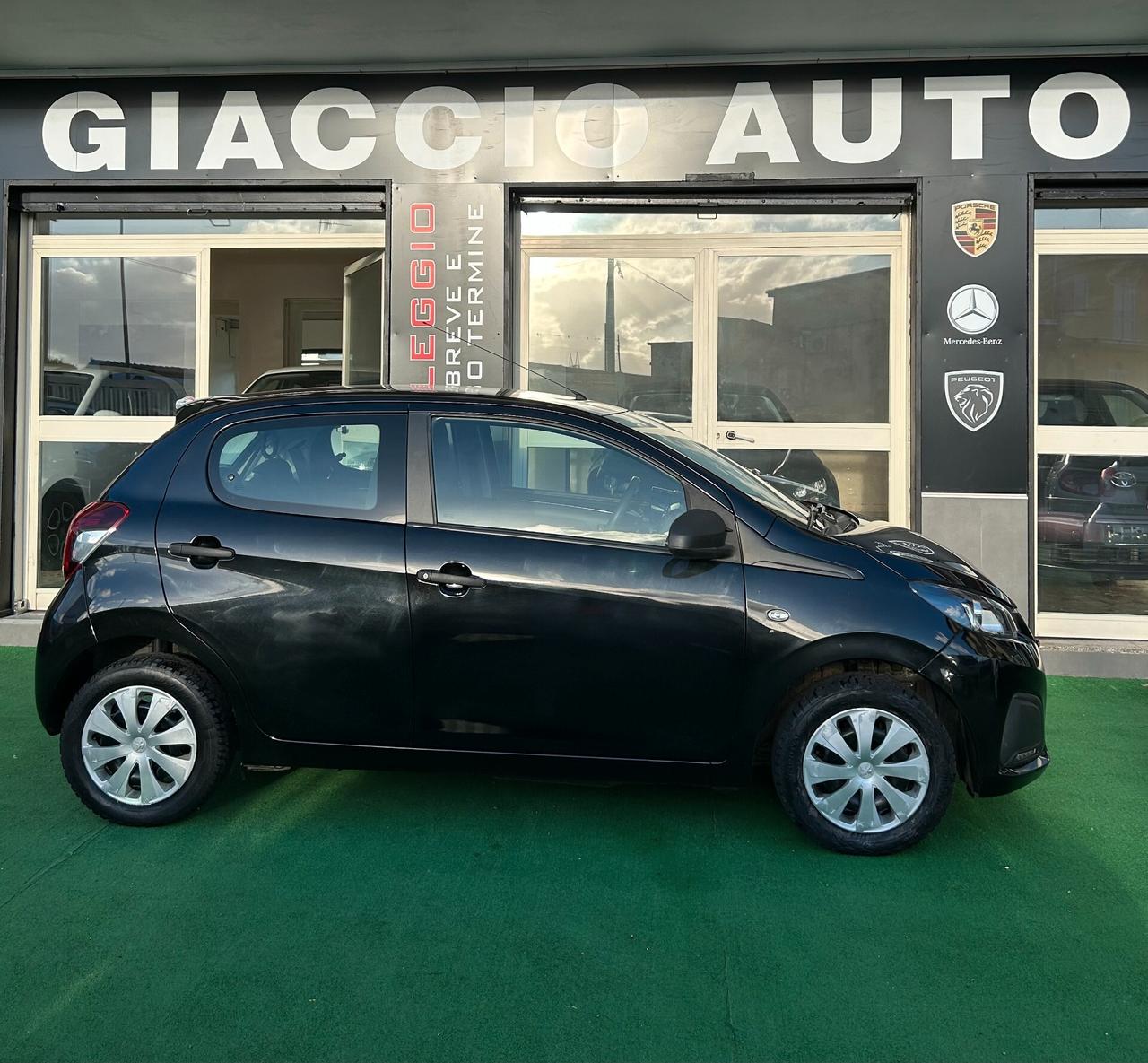 Peugeot 108 VTi 72 5 porte Allure