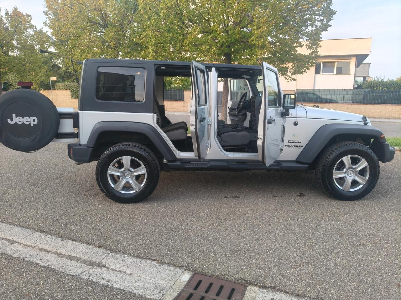 Jeep Wrangler Unlimited 2.8 CRD AUTOMATICO