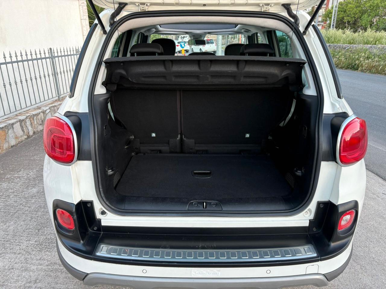 Fiat 500L 1.6 Multijet 105CV Trekking Tetto Apribile e panorama