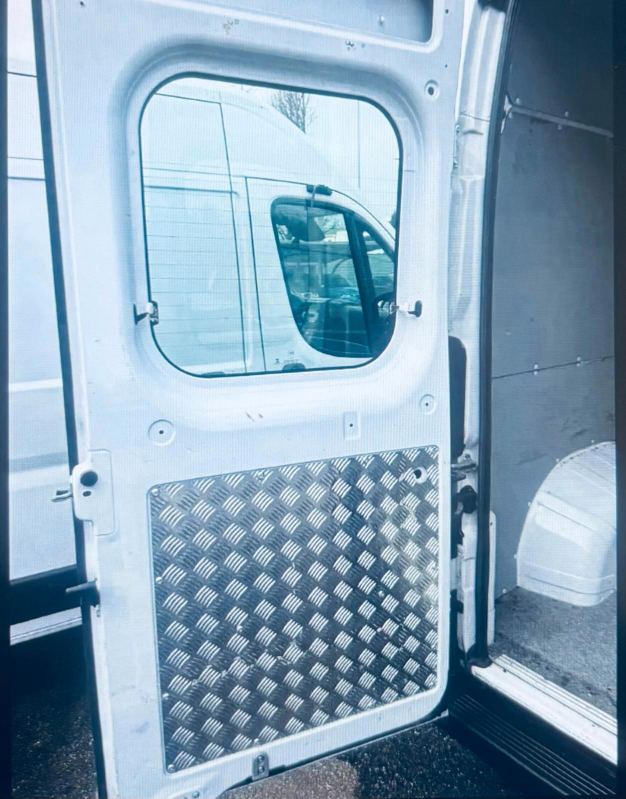 Fiat Ducato 35 2.3Mjt 180cv A partire da 9.000€ IVATI