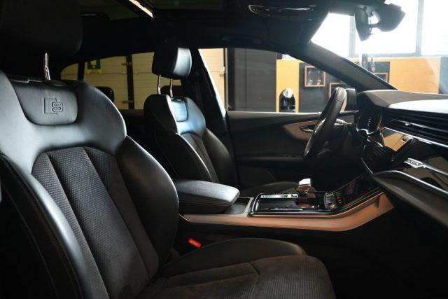AUDI Q8 50TDI Q.TIP.286CV 2xS-LINE TET.22"SOSP.SED.RIS.CAM