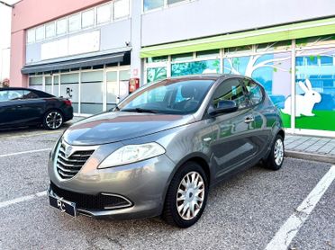 Lancia Ypsilon 1.3 Mjet Neopatentati