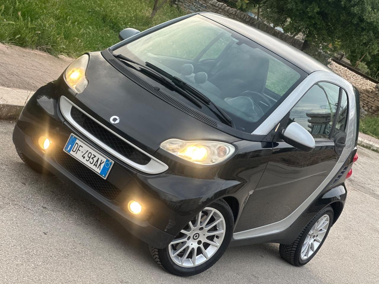 Smart FORTWO 1.0 52 kW - SOLO 115 MILA KM