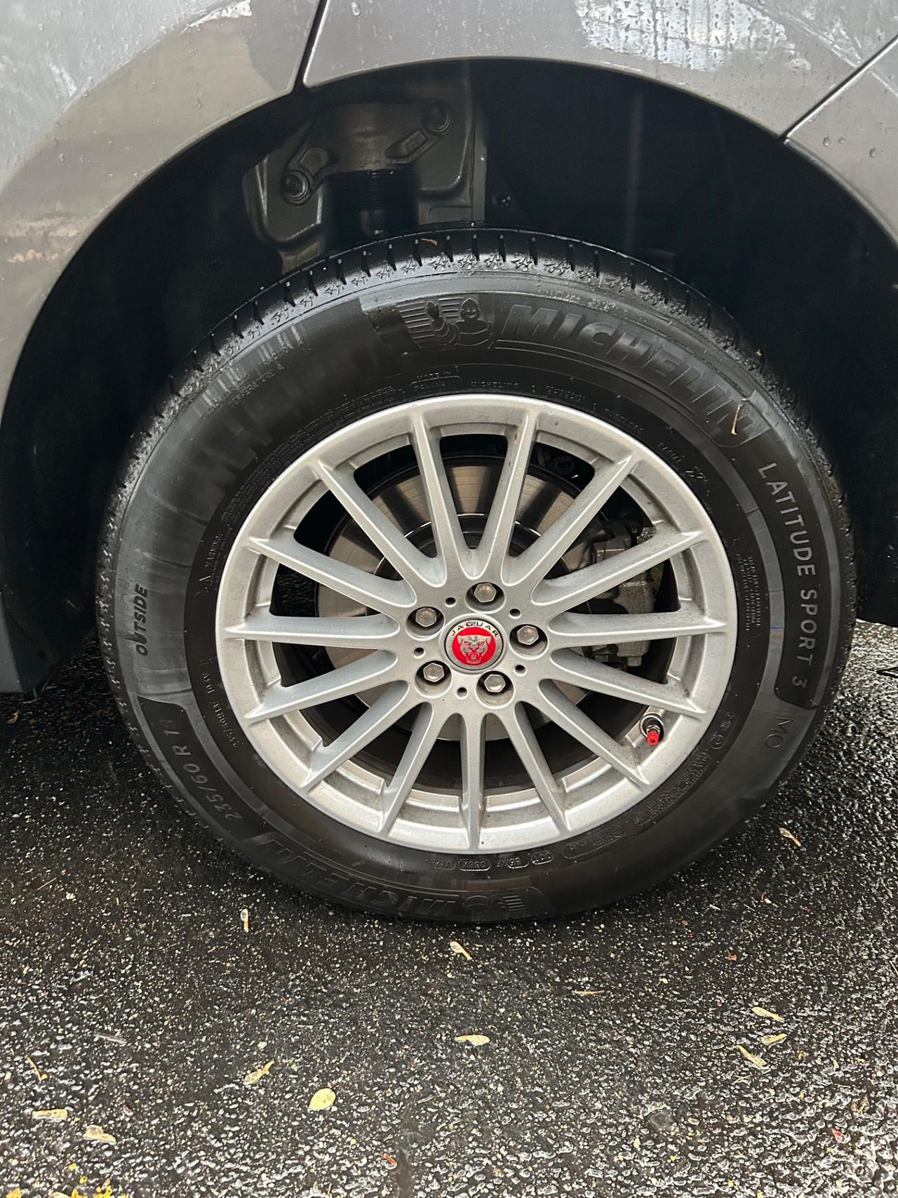 Jaguar F-Pace 2.0 D 180 CV AWD