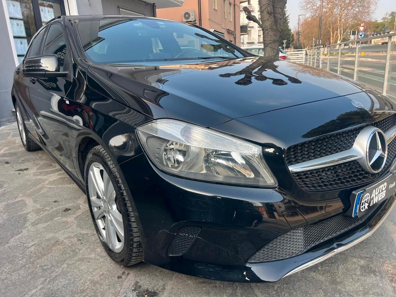 MB CLASSE A 180D AUTOM PREMIUM NEOP UNIPROP