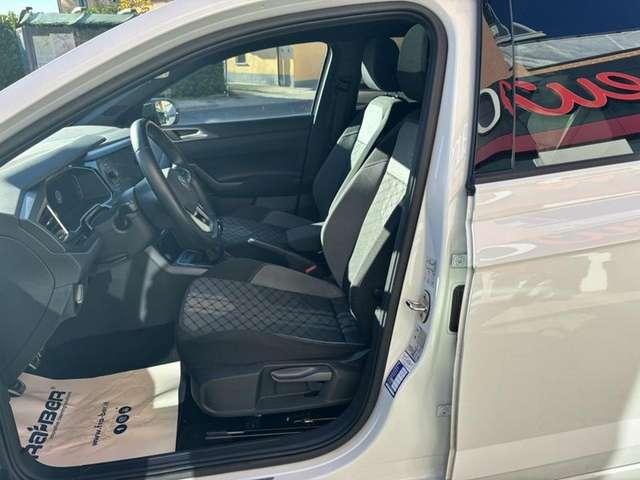 Volkswagen Taigo 1.0 TSI 110 CV R-Line MATRIX-TETTO-17"