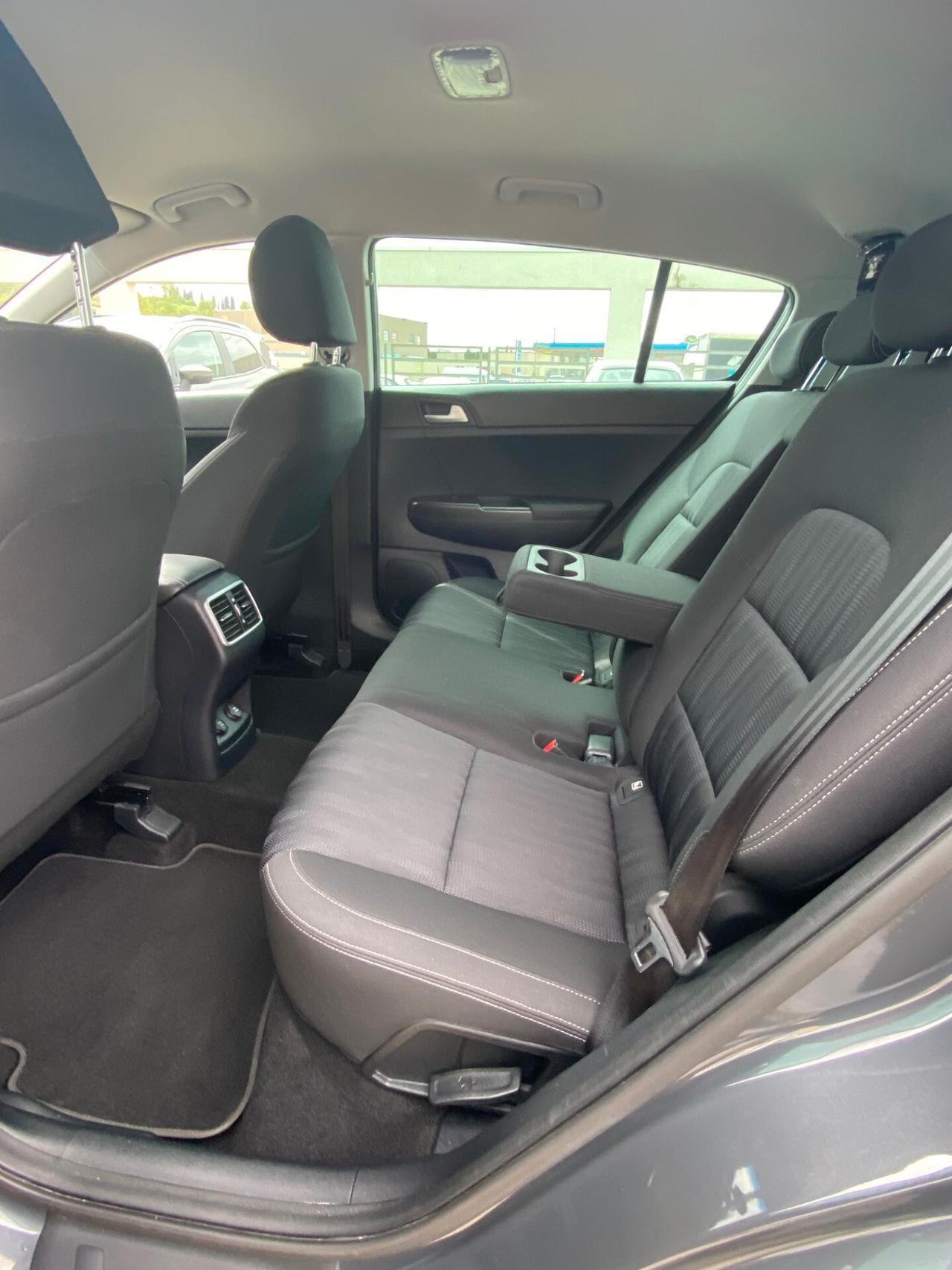 Kia Sportage 1.6 CRDI 115 CV 2WD Business Class