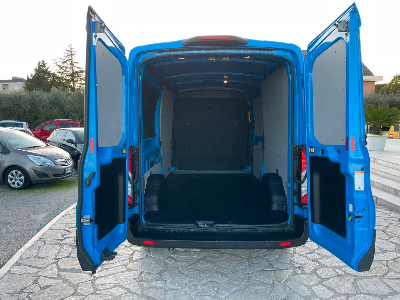 Ford Transit 350 2.0TDCi EcoBlue 185CV PM-TM Furgone Trend