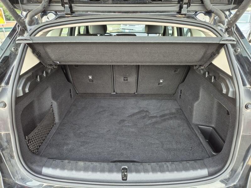 BMW X1 xdrive20d mhev 48V X-Line auto