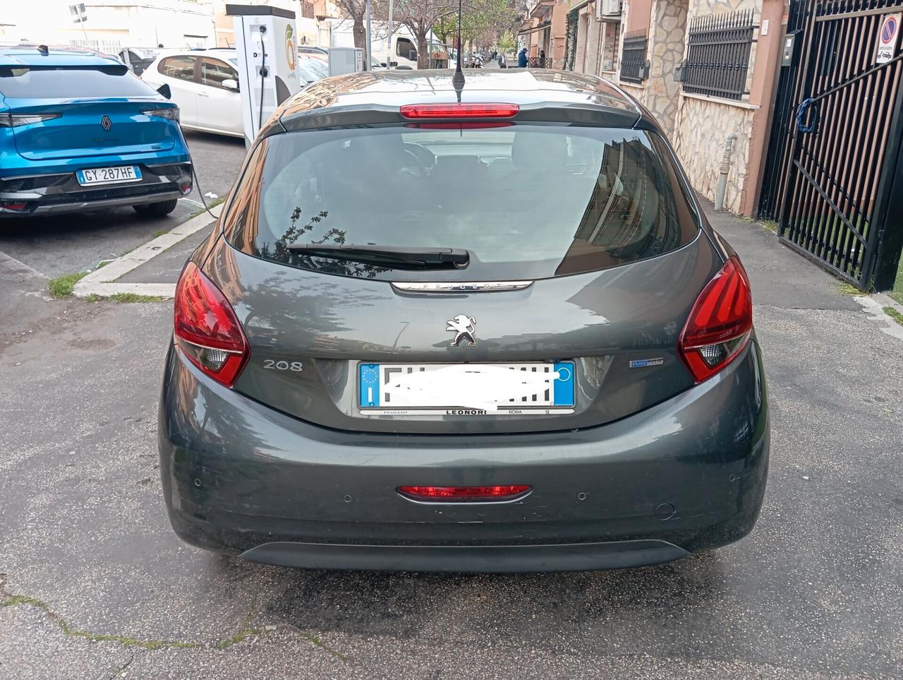 Peugeot 208 PureTech 1200 Allure offerta del mese