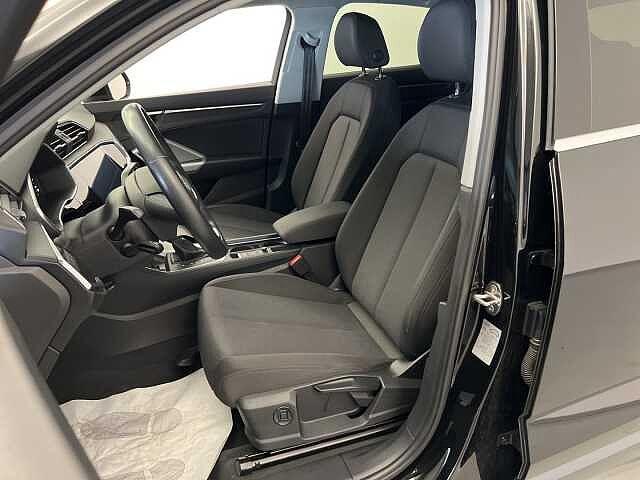 Audi Q3 SPB 45 TFSI e S tronic Business Plus