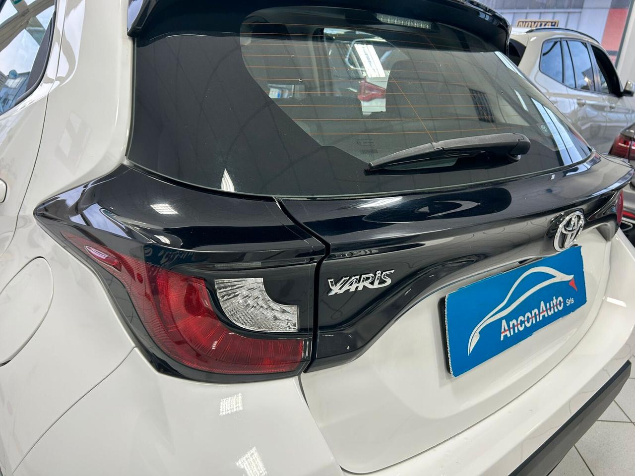 Toyota Yaris 1.0B Trend x neopatentati 2023