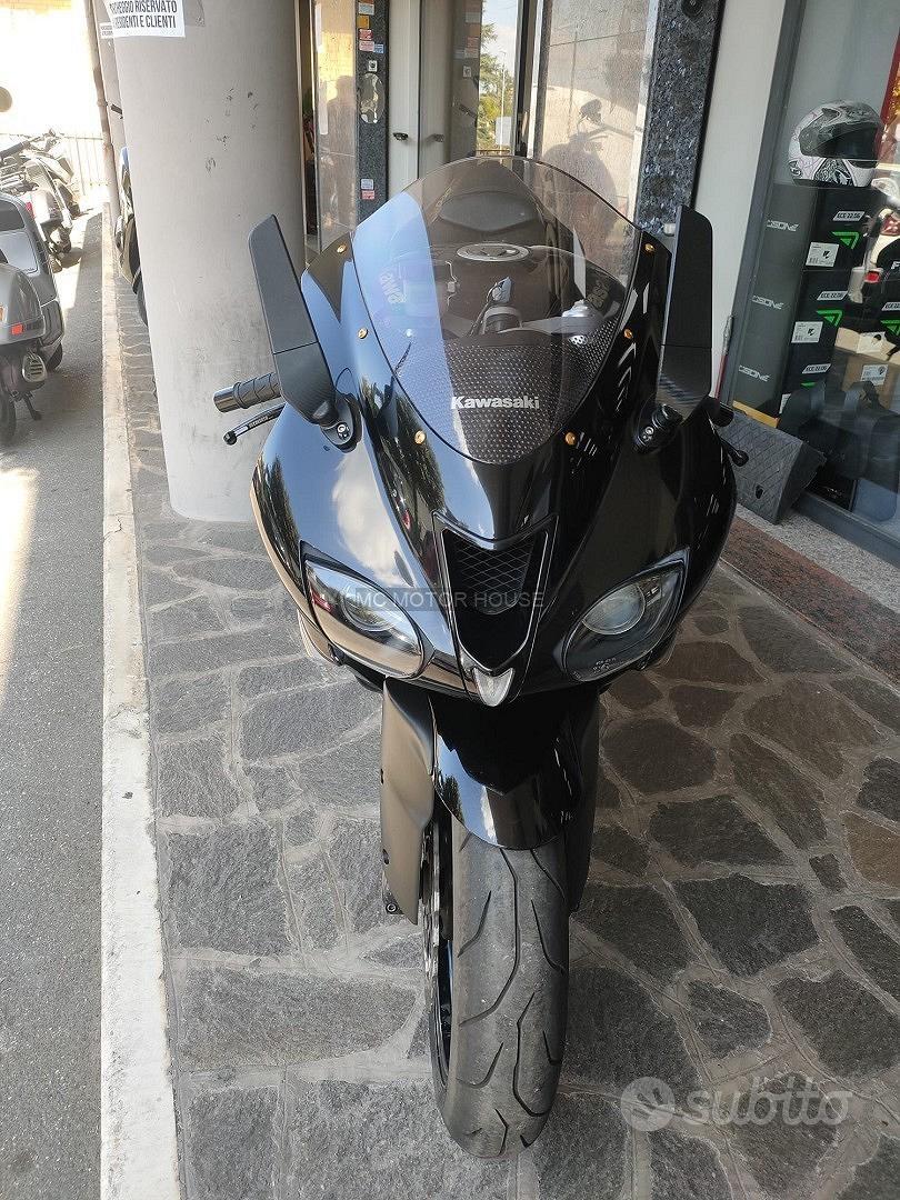 Kawasaki ninja 600 +0maggi0 casco+ rate +permute