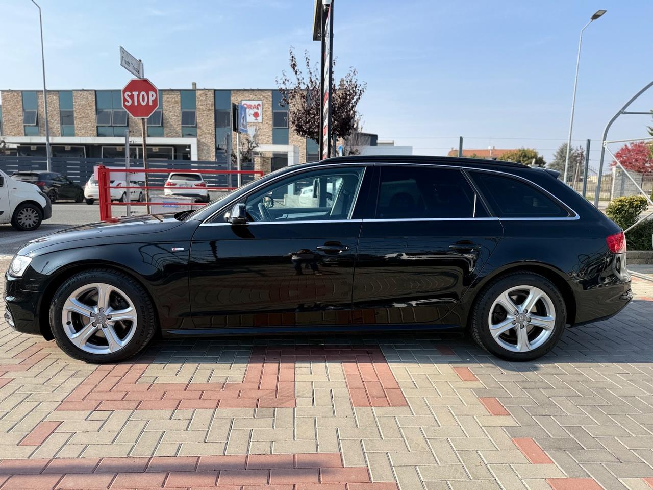 Audi A4 Avant 2.0 TDI 150 CV S-LINE PELLE-EURO6