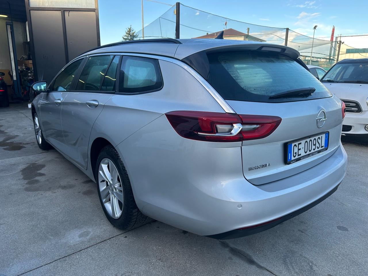 Opel Insignia 1.5 CDTI S&S Sports Tourer Business Edition