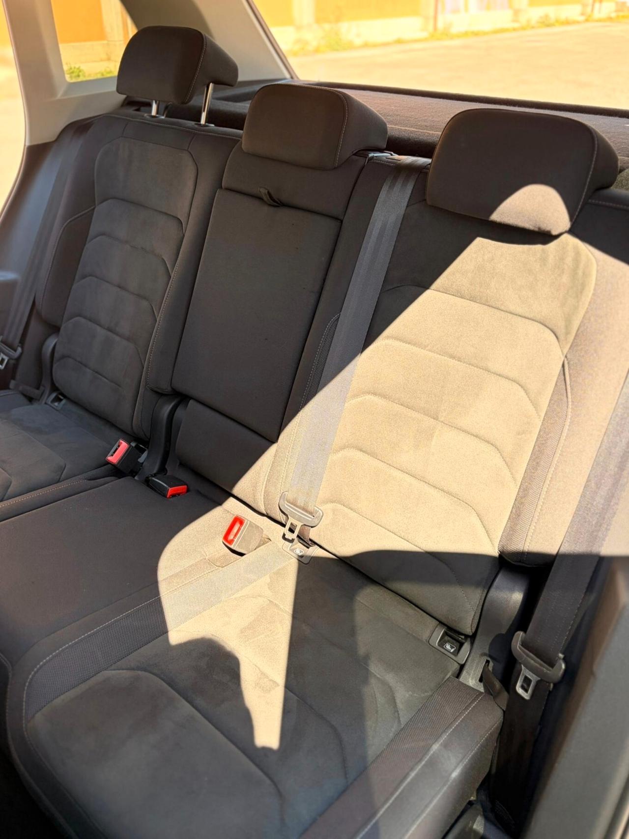 Volkswagen Tiguan 2.0 BiTDI SCR DSG 4MOTION Advanced BMT