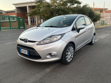 Ford Fiesta 1.2 82 CV 5 porte Titanium - Gpl