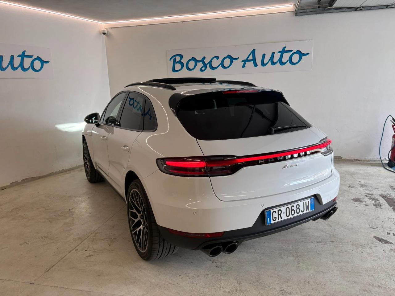 Porsche Macan 2.0 245cv pdk