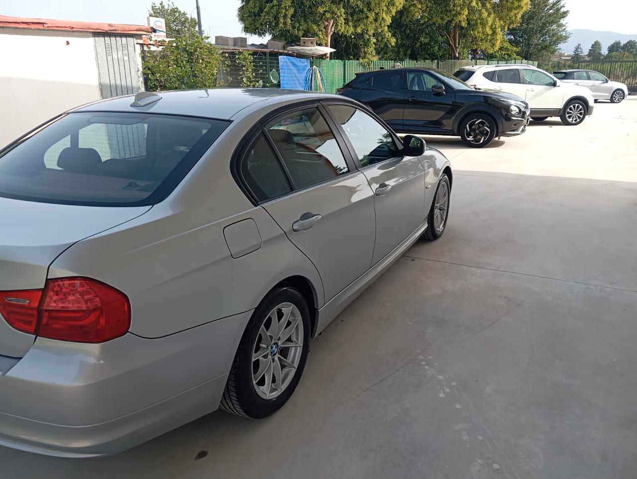 320i cat Futura"CERTIFICATA BMW"
