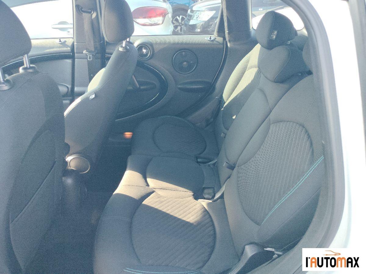 MINI - Countryman Mini 2.0 Cooper SD all4