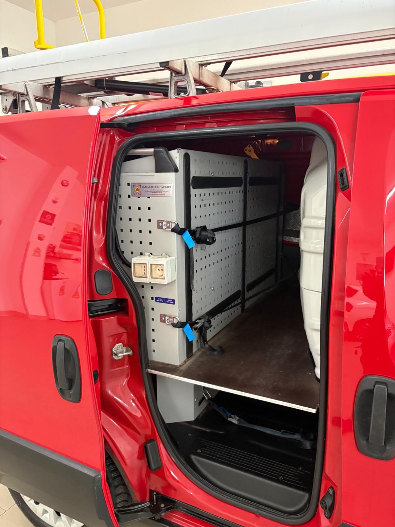 Fiat Fiorino 1.3 MJT 95CV Officina Mobile