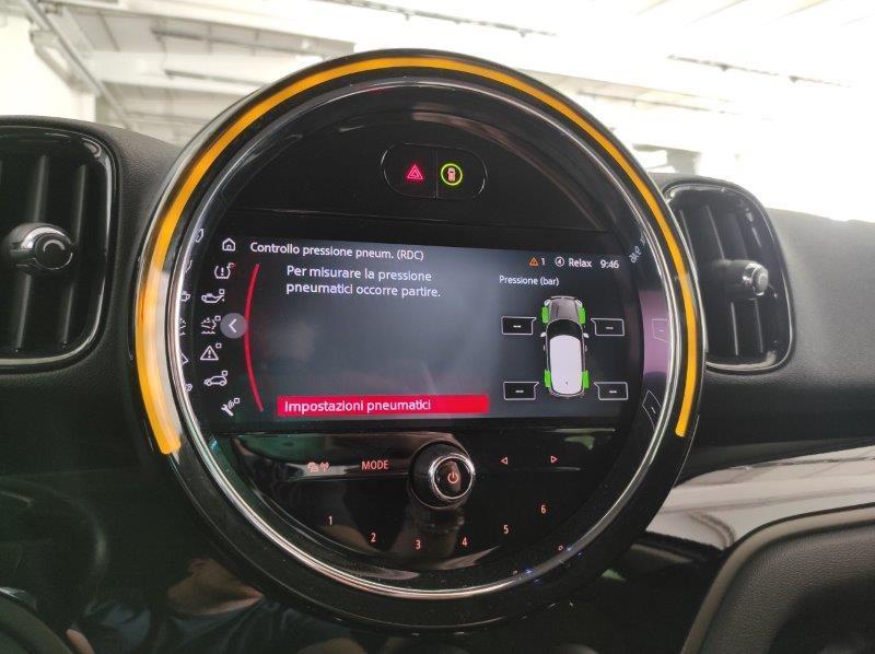 MINI Mini Countrym.(F60) - Mini 2.0 Cooper D Essential Countryman ALL4