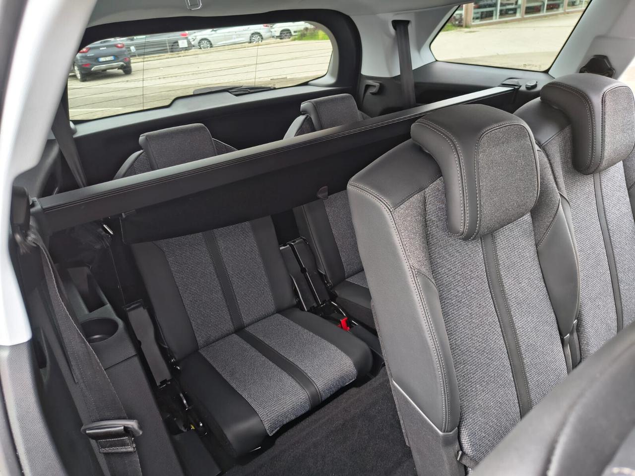 Peugeot 5008 *7 POSTI* 1.5 BlueHDi *AUTOMATICO*