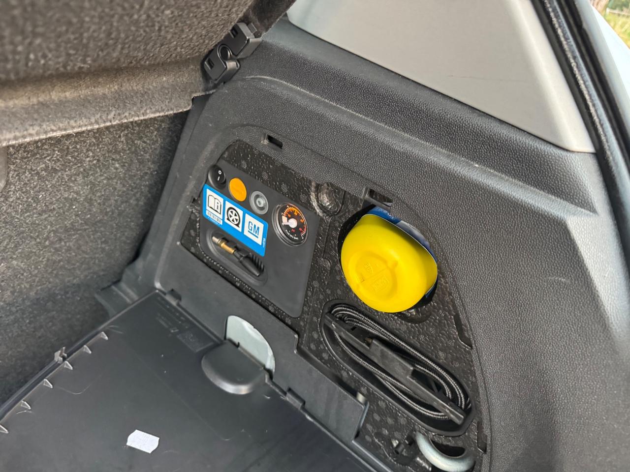 Opel Corsa 1.2 85CV 5 porte GPL-TECH Elective