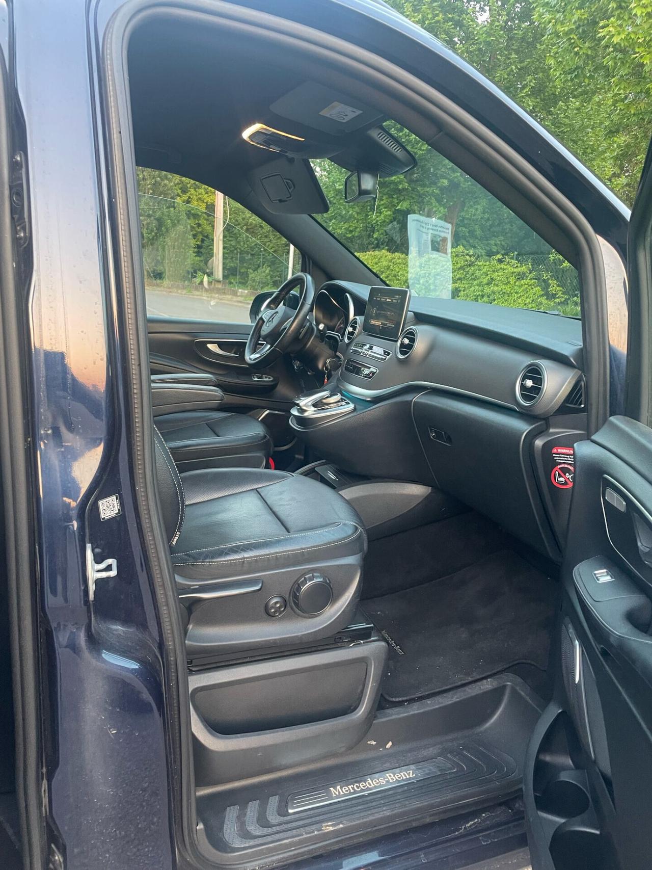 Mercedes-benz V 250 d Automatic 4Matic Premium Extralong