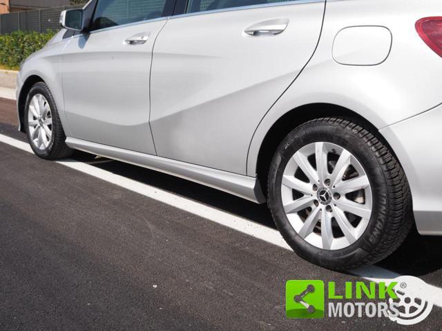 MERCEDES-BENZ B 180 d Automatic Sport