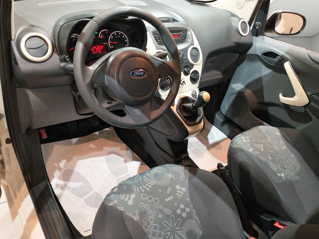 FORD KA 1.2 69cv E6 * 19 000 KM *