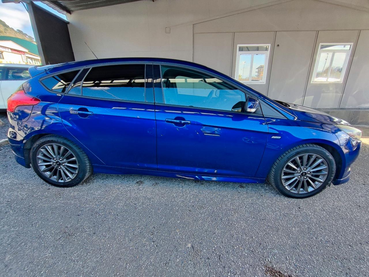 Ford Focus 1.0 EcoBoost 125 CV Start&Stop ST Line
