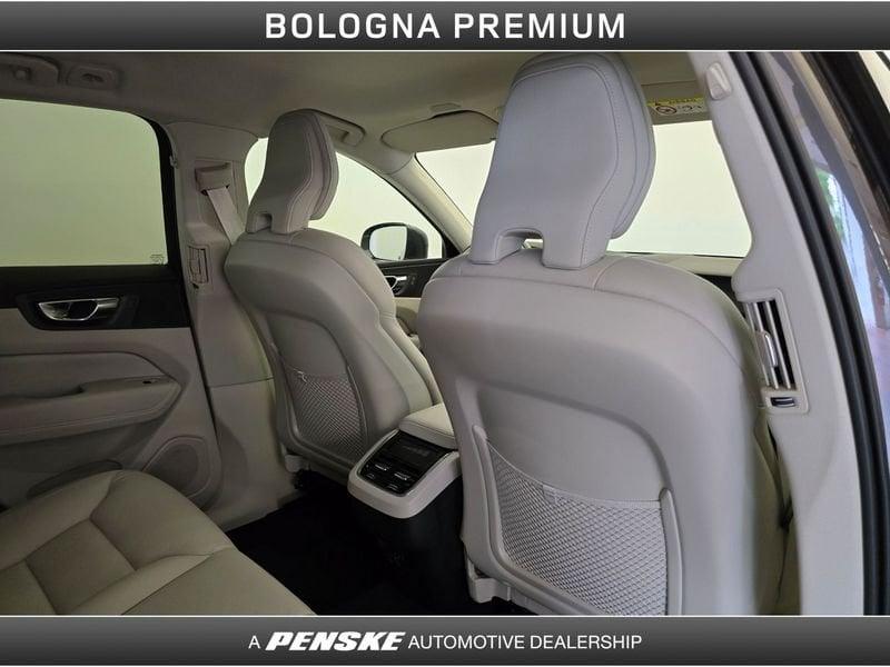 Volvo XC60 B4 (d) AWD Geartronic Momentum Pro