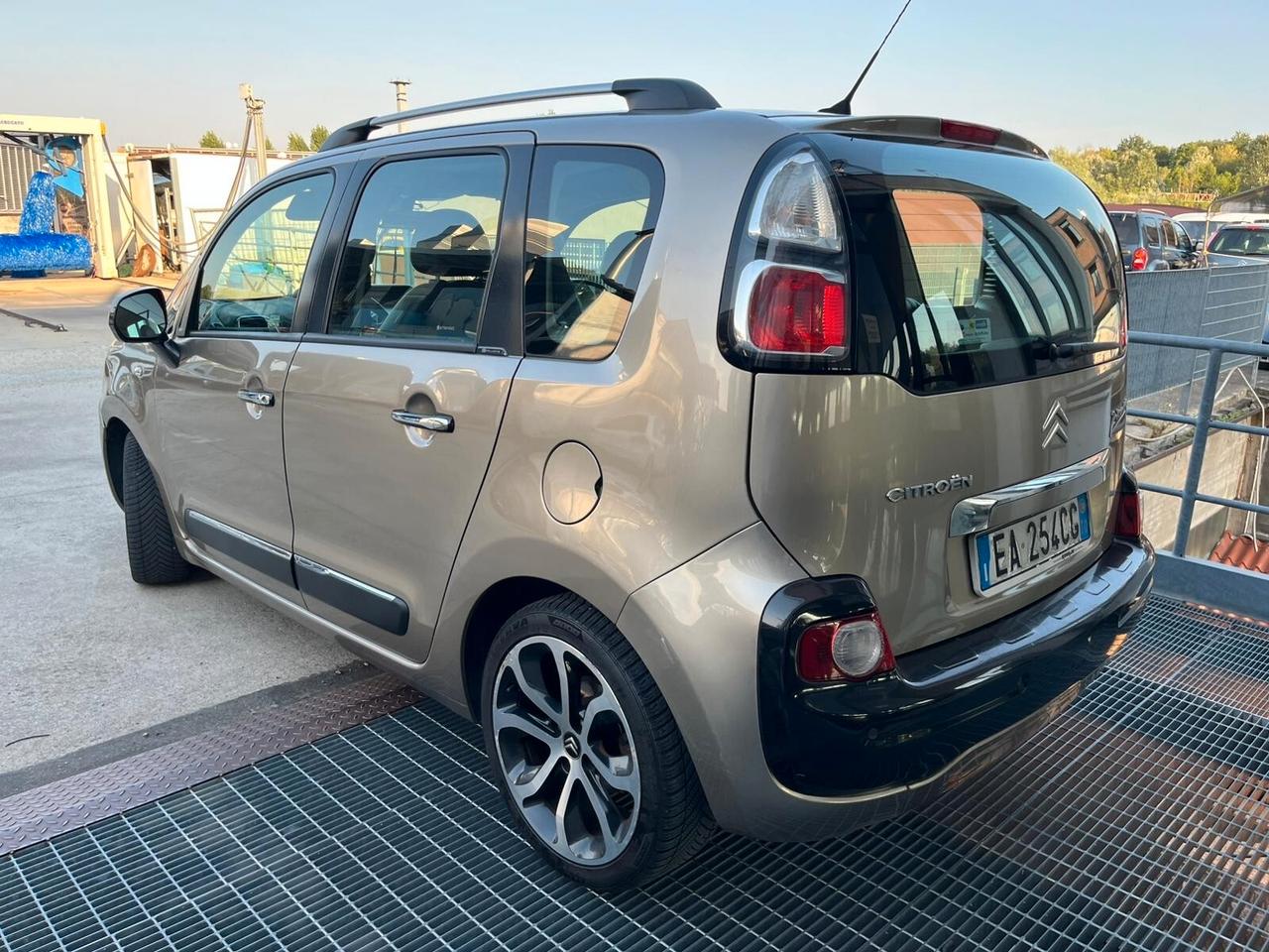 Citroen C3 Picasso 1.6 B/GPL 2033 Neopatentati Pelle Tetto