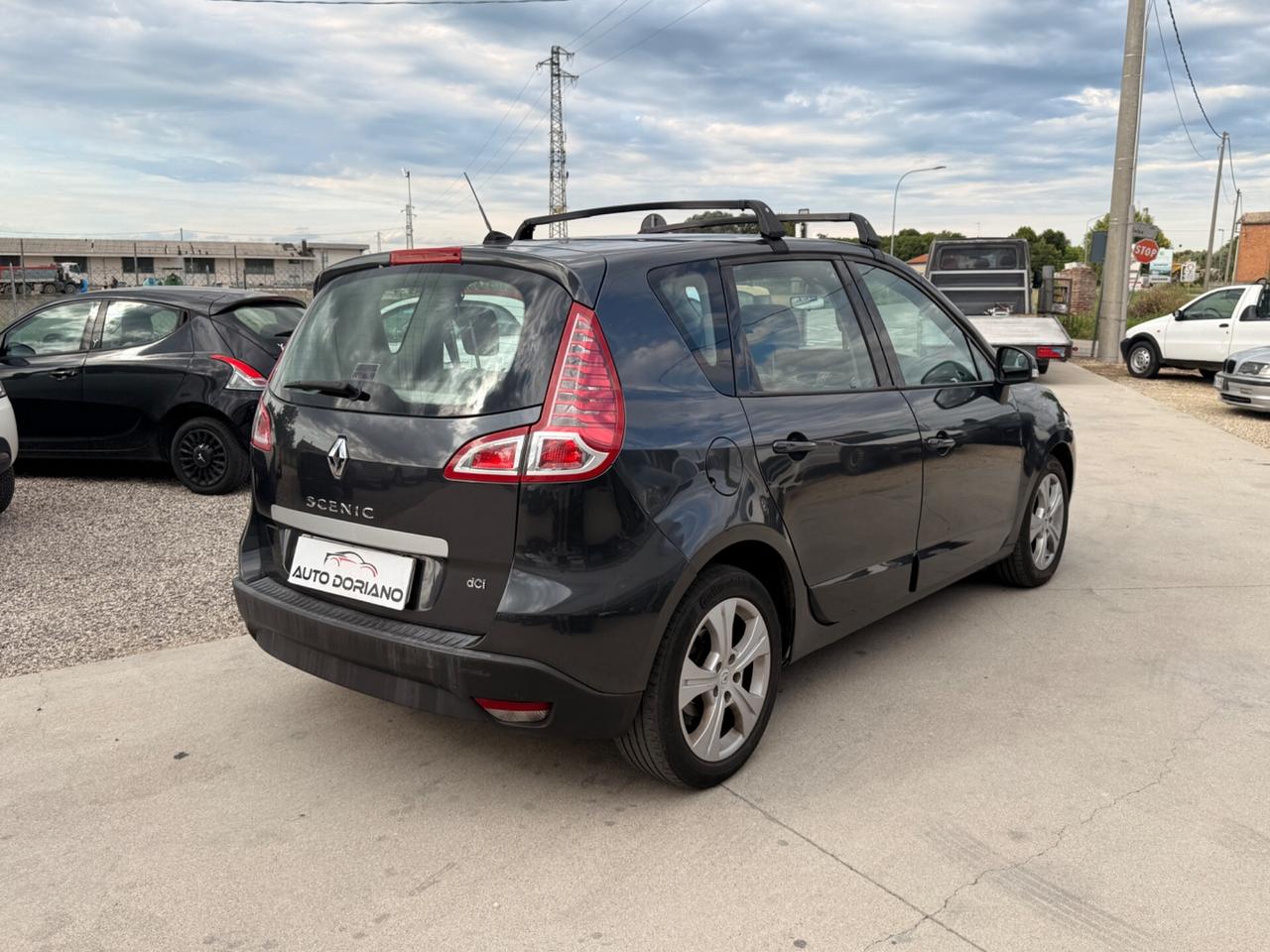 Renault Scenic Scénic X-Mod 1.5 dCi 110CV Luxe
