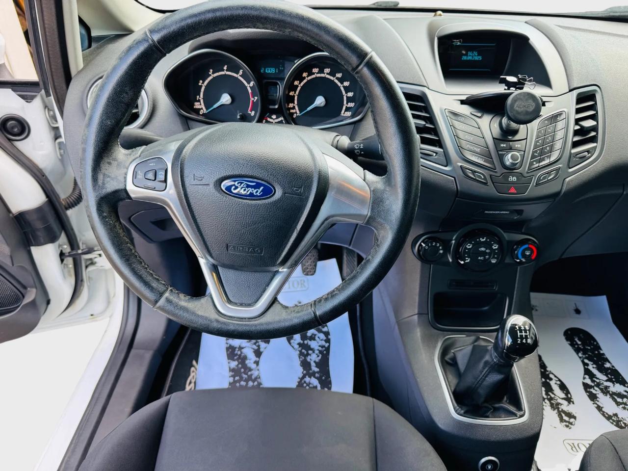 Ford Fiesta 1.4 benzina gpl 2014 200.000km neo patentati