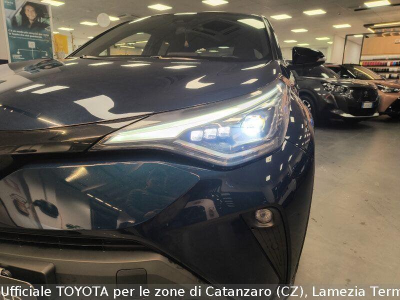 Toyota C-HR C-HR 1.8 Hybrid E-CVT Trend