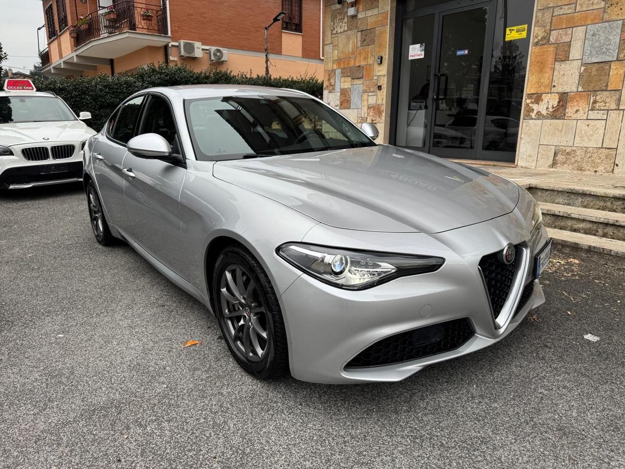 Alfa Romeo Giulia Super JTDM 2.2 160cv Automatica