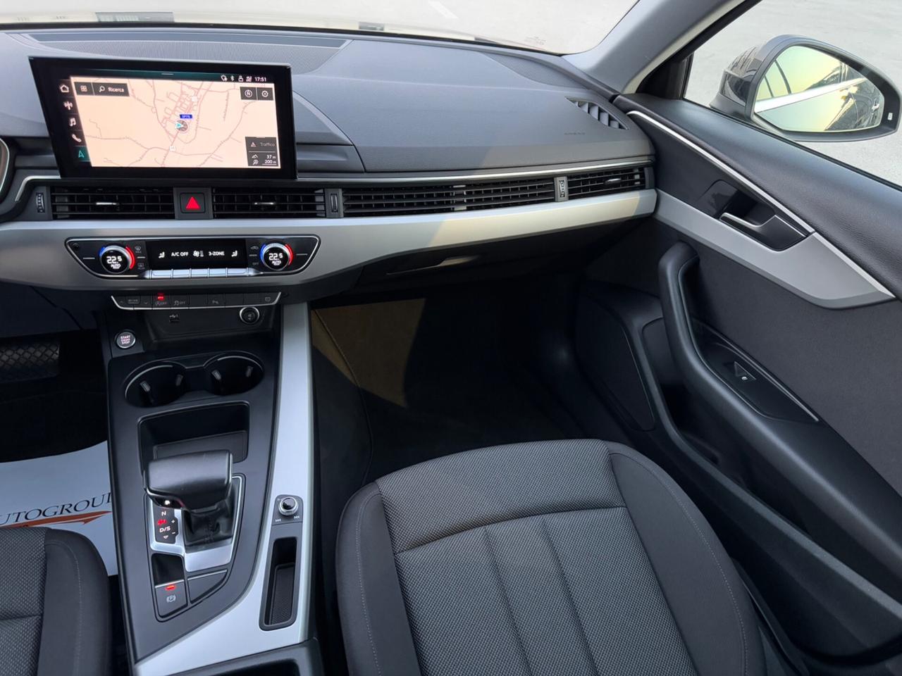 AUDI A4 2.0 Advanced S-Tronic - Virtual Matrix 18